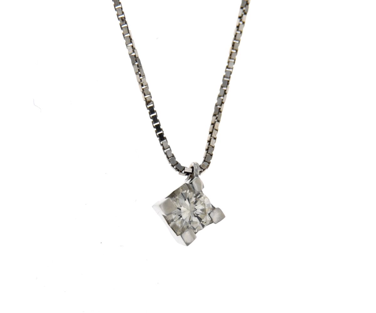 Collana punto luce diamante carati 0 25 G VS1